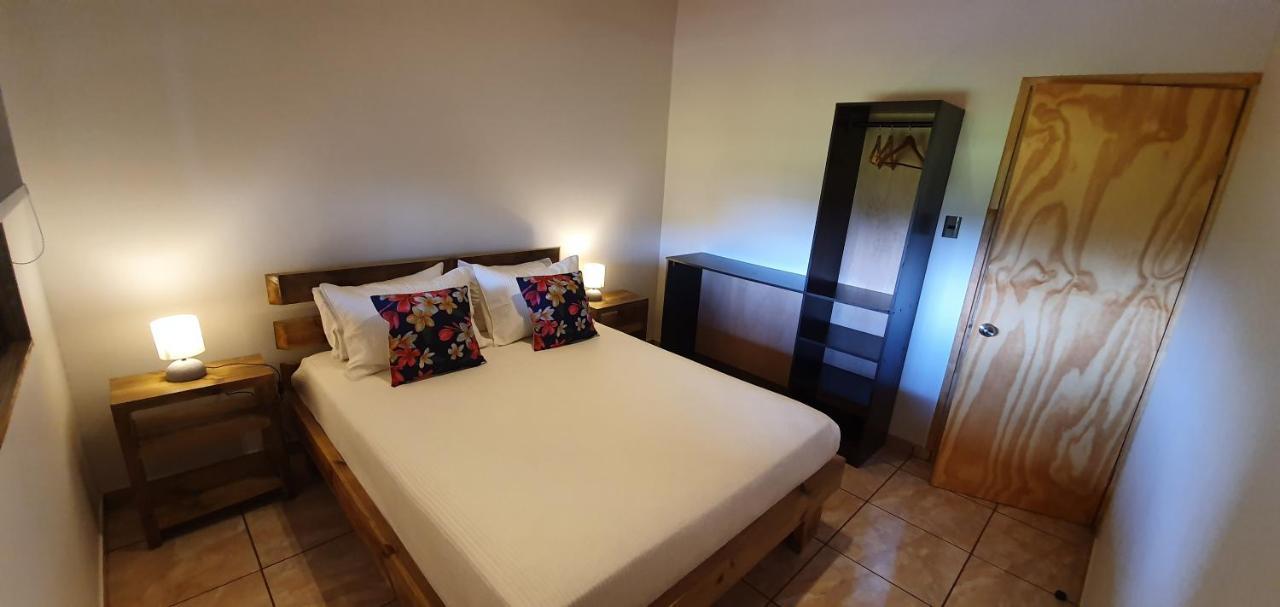 Apartamentos Tupuna Lodge هانجا روا المظهر الخارجي الصورة